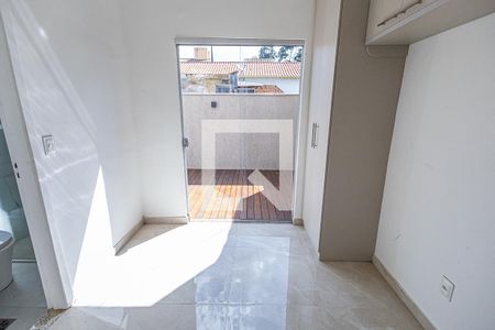 Quarto 1 / Suite de apartamento para alugar com 2 quartos, 65m² em Jardim Atlântico, Belo Horizonte