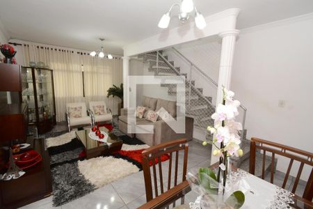 Sala de casa à venda com 3 quartos, 110m² em Vila Campo Grande, São Paulo