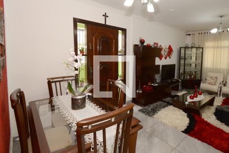 Sala de casa à venda com 3 quartos, 110m² em Vila Campo Grande, São Paulo