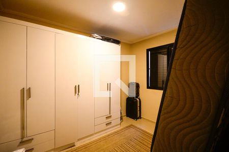 Quarto 1  de apartamento para alugar com 2 quartos, 56m² em Jardim Celeste, São Paulo