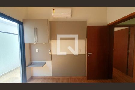 Quarto  de casa de condomínio para alugar com 3 quartos, 220m² em Jardim Pari, Paulínia