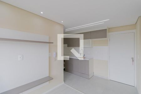 Sala e Cozinha de apartamento para alugar com 2 quartos, 38m² em Vila Carmosina, São Paulo