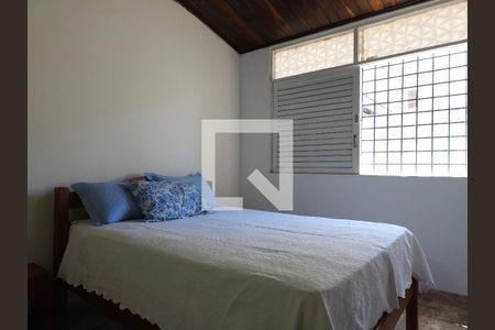 Quarto 1 de casa para alugar com 4 quartos, 250m² em Piatã, Salvador