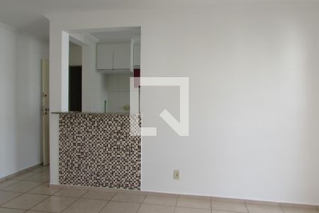 Sala de apartamento para alugar com 3 quartos, 62m² em Jardim Nova Europa, Campinas