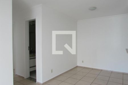 Sala de apartamento para alugar com 3 quartos, 62m² em Jardim Nova Europa, Campinas