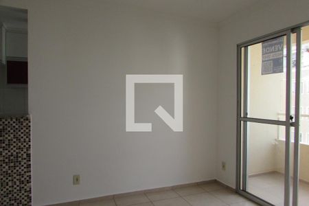 Sala de apartamento para alugar com 3 quartos, 62m² em Jardim Nova Europa, Campinas