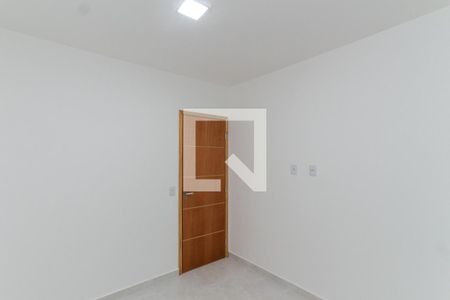 Quarto 1   de apartamento para alugar com 2 quartos, 38m² em Vila Germinal, São Paulo