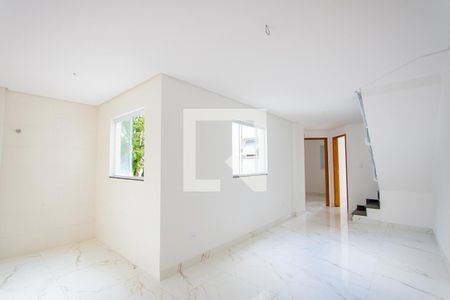 Sala de apartamento para alugar com 2 quartos, 85m² em Vila Assunção, Santo André