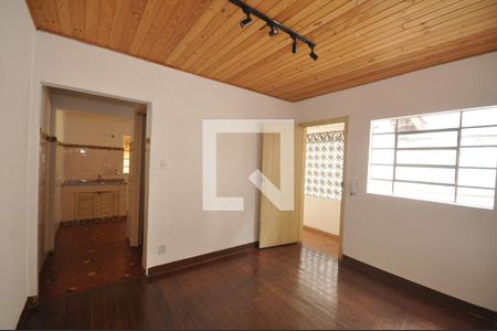 Sala de casa de condomínio para alugar com 1 quarto, 55m² em Vila Irmaos Arnoni, São Paulo