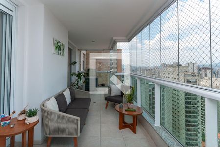 Varanda de apartamento à venda com 3 quartos, 180m² em Vila Anglo Brasileira, São Paulo