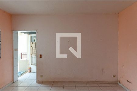 Sala de casa à venda com 3 quartos, 150m² em Jardim Peri, São Paulo