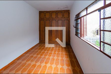 Quarto 1 de casa à venda com 3 quartos, 150m² em Dom Cabral, Belo Horizonte