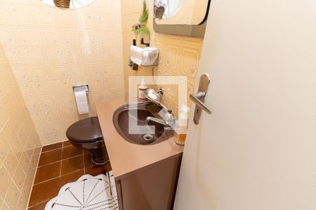 Lavabo de casa à venda com 3 quartos, 300m² em Vila Alexandria, São Paulo