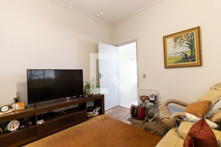 Sala de Tv de casa à venda com 3 quartos, 300m² em Vila Alexandria, São Paulo