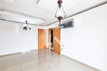 Sala de apartamento para alugar com 2 quartos, 70m² em Centro, Jacareí