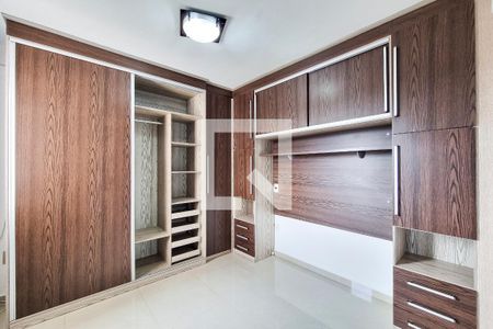 Suíte de apartamento para alugar com 2 quartos, 70m² em Centro, Jacareí