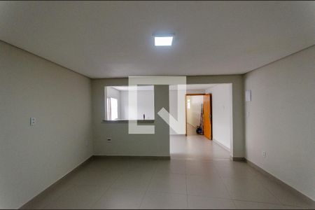 Sala de casa para alugar com 1 quarto, 50m² em Jardim Mangalot, São Paulo