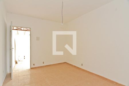 Sala de casa para alugar com 1 quarto, 67m² em Vila Carbone, São Paulo