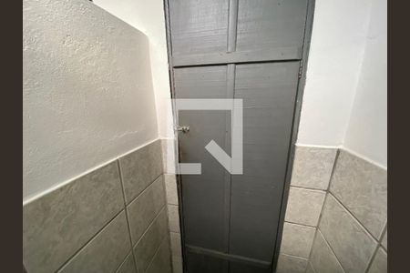 Casa para alugar com 250m², 4 quartos e 2 vagas Casa para alugar com 250m², 4 quartos e 2 vagasBanheiro 2