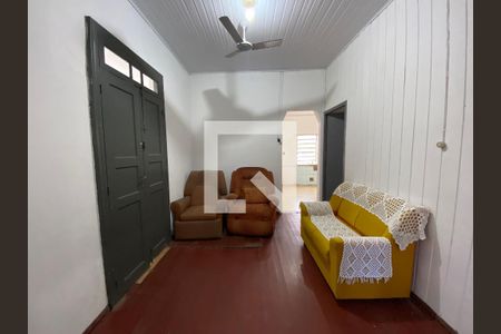 Sala 2 de casa à venda com 4 quartos, 250m² em Guarani, Novo Hamburgo