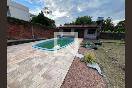 Casa para alugar com 250m², 4 quartos e 2 vagas Casa para alugar com 250m², 4 quartos e 2 vagasÁrea comum - Piscina