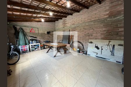 Casa para alugar com 250m², 4 quartos e 2 vagas Casa para alugar com 250m², 4 quartos e 2 vagasÁrea Gourmet