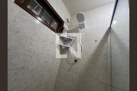 Casa para alugar com 250m², 4 quartos e 2 vagas Casa para alugar com 250m², 4 quartos e 2 vagasBanheiro da Suíte