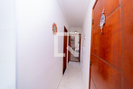 Corredor de apartamento à venda com 2 quartos, 45m² em Vila Talarico, São Paulo