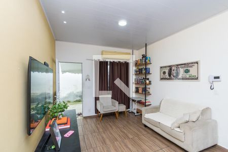 Sala de casa à venda com 3 quartos, 120m² em Irajá, Rio de Janeiro