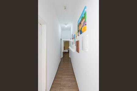 Corredor de casa à venda com 3 quartos, 120m² em Irajá, Rio de Janeiro