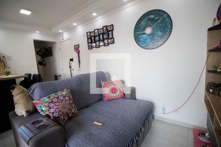 Sala de apartamento à venda com 2 quartos, 52m² em Vila Eldizia, Santo André