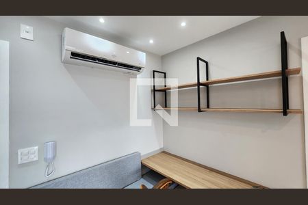 Detalhe Sala de apartamento para alugar com 1 quarto, 54m² em Boqueirão, Santos