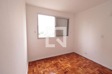 Quarto 1 de apartamento para alugar com 2 quartos, 66m² em Parque São Jorge, São Paulo