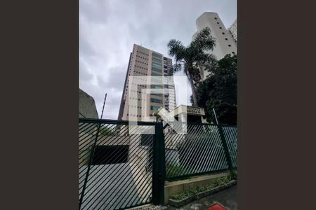 Apartamento para alugar com 168m², 4 quartos e 2 vagas Apartamento para alugar com 168m², 4 quartos e 2 vagasFachada