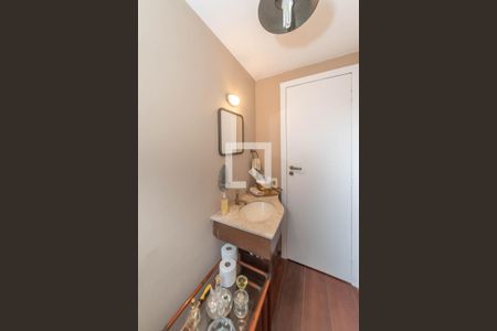 Apartamento para alugar com 168m², 4 quartos e 2 vagas Apartamento para alugar com 168m², 4 quartos e 2 vagasLavabo
