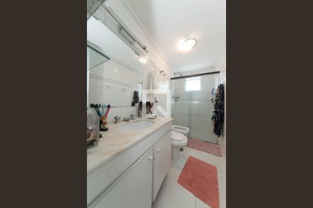 Apartamento para alugar com 168m², 4 quartos e 2 vagas Apartamento para alugar com 168m², 4 quartos e 2 vagasBanheiro Social