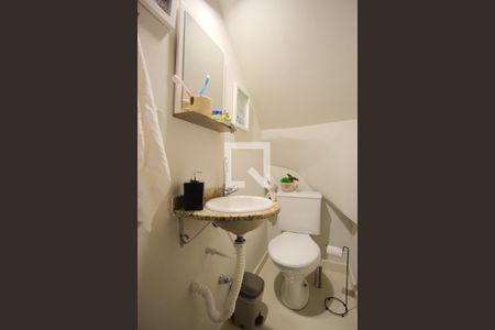 Lavabo de casa de condomínio à venda com 2 quartos, 58m² em Vila Carrão, São Paulo