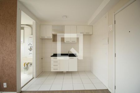 Sala/Cozinha  de apartamento para alugar com 2 quartos, 42m² em Jardim Novo Taboao, São Paulo