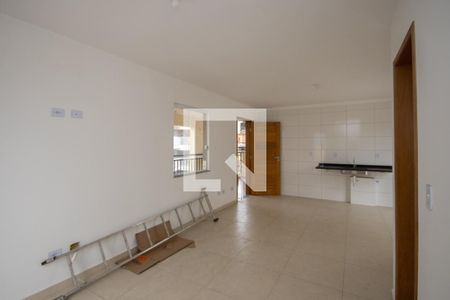 Sala e Cozinha  de kitnet/studio para alugar com 1 quarto, 28m² em Vila Gustavo, São Paulo