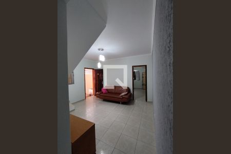 Sala de casa à venda com 4 quartos, 300m² em Vila Liviero, São Paulo