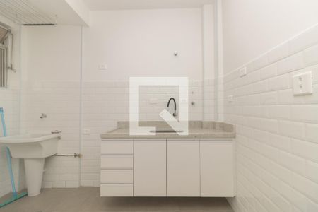 Cozinha de apartamento para alugar com 1 quarto, 35m² em Aclimação, São Paulo