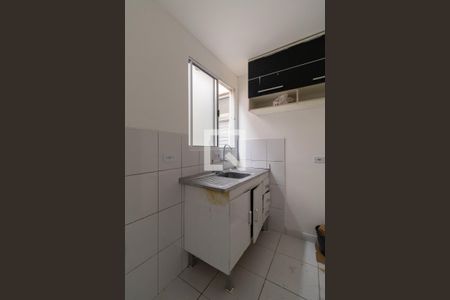 Cozinha e Área de Serviço de apartamento para alugar com 1 quarto, 37m² em Vila Nhocuné, São Paulo