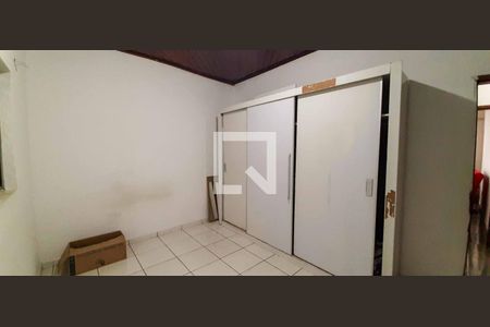 Quarto 1 de casa à venda com 2 quartos, 250m² em Umuarama, Osasco