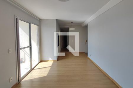 Sala de apartamento para alugar com 3 quartos, 68m² em Jardim Aurelia, Campinas