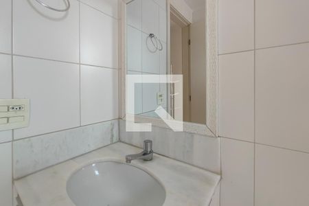 Banheiro Suíte de apartamento para alugar com 3 quartos, 68m² em Jardim Aurelia, Campinas