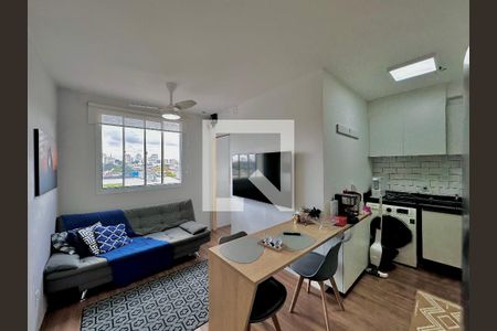 Sala de apartamento à venda com 2 quartos, 33m² em Santo Amaro, São Paulo