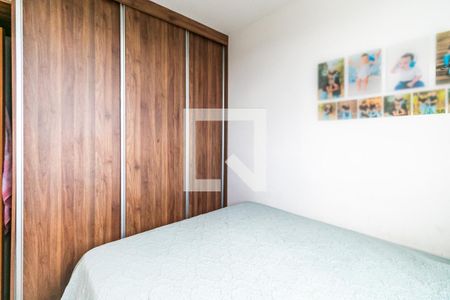 Quarto 2 de apartamento para alugar com 2 quartos, 48m² em Chácaras Califórnia, Contagem