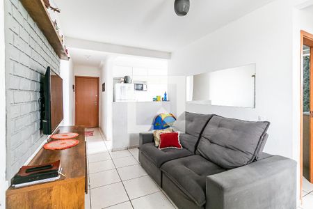 Sala de apartamento para alugar com 2 quartos, 48m² em Chácaras Califórnia, Contagem