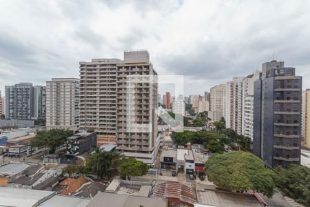 Vista de kitnet/studio para alugar com 1 quarto, 32m² em Moema, São Paulo