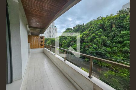 Varanda de apartamento para alugar com 3 quartos, 165m² em Jardim Tejereba, Guarujá